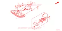 FEU ARRIERE pour Honda CB 400 SUPER FOUR TYPE VI de 2011