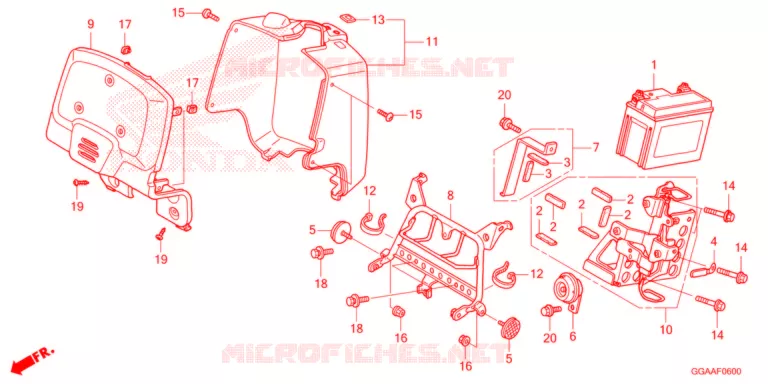 CARENAGE AVANT - BATTERIE Honda SCOOTER 50 RUCKUS 2021  NPS50N_A