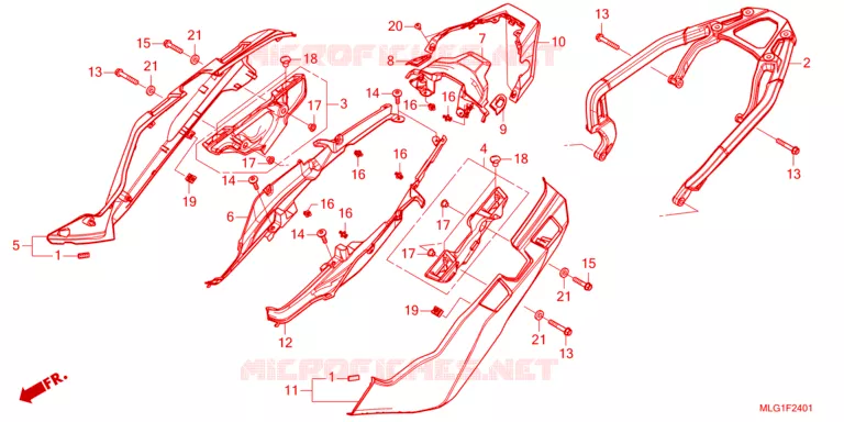 COUVERCLE LATERAL - PORTE BAGAGE ARRIERE Honda MOTO 1100 AFRICA-TWIN 2023  CRF1100AL4N