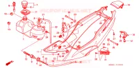 COUVERCLE LATERAL   RESERVOIR D'HUILE pour Honda NSR 125 R de 1995