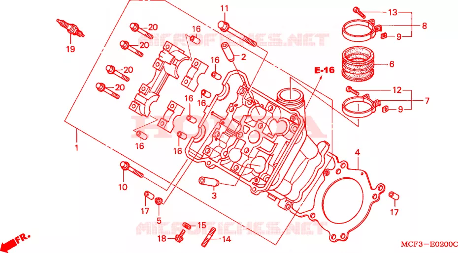 CULASSE DE CYLINDRE AVANT Honda MOTO 1000 SP 2004  VTR1000SP4