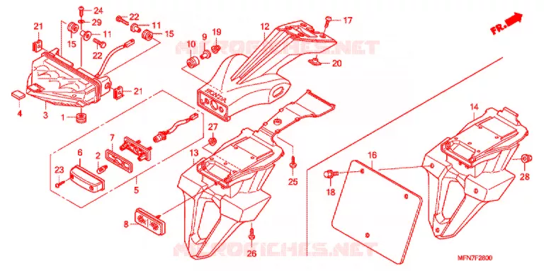 FEU ARRIERE Honda MOTO 1000 CB 2012  CB1000RC