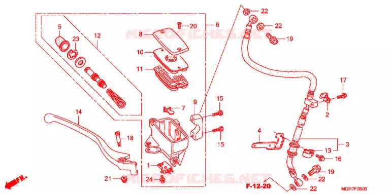 MAITRE CYLINDRE DE FREIN AVANT Honda MOTO 750 VT 2011  VT750SB