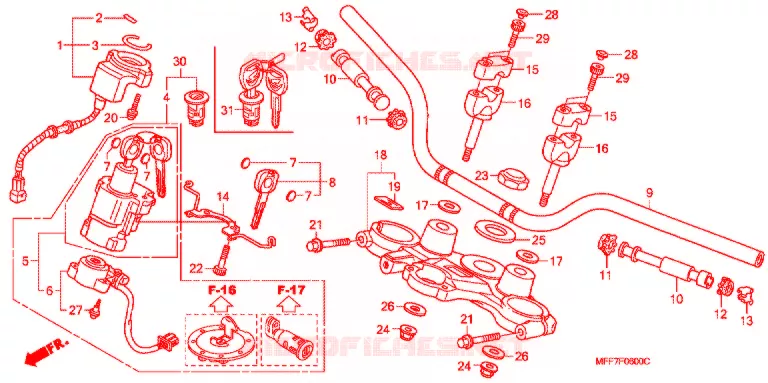 GUIDON - TE DE FOURCHE Honda MOTO 700 TRANSALP 2011  XL700VAB