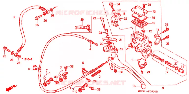 MAITRE-CYLINDRE DE FREIN ARRIERE Honda SCOOTER 250 FORSIGHT 2003  FES250SE3