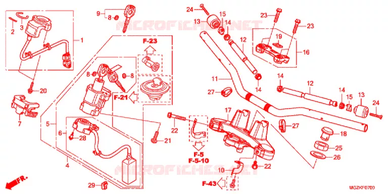 GUIDON - TE DE FOURCHE Honda MOTO 400 CB 2015  CB400FD