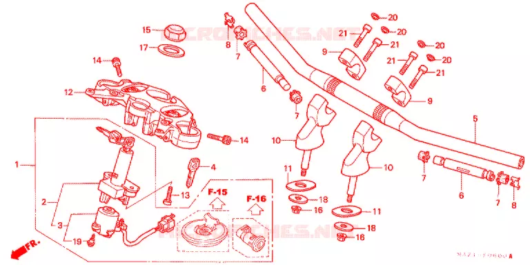 GUIDON - TE DE FOURCHE Honda MOTO 1300 CB 2000  CB1300DCY