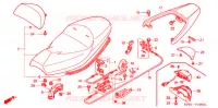 SELLE   POIGNEE ARRIERE pour Honda FORZA 250 ABS de 2001