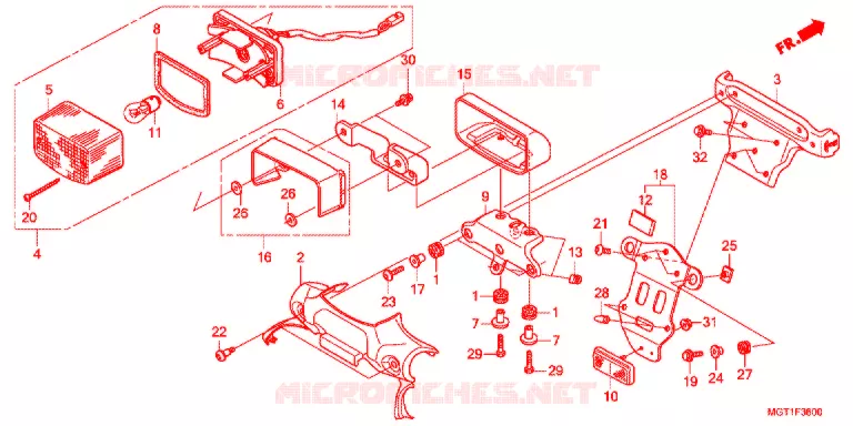 FEU ARRIERE Honda MOTO 400 VT 2014  VT400SB