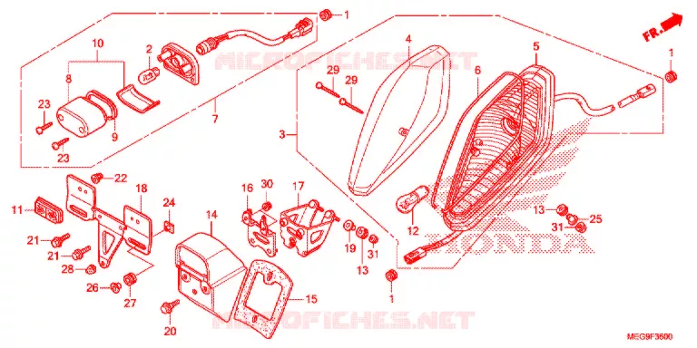 FEU ARRIERE (VT750C/VT750CS) Honda MOTO 750 SHADOW 2011  VT750CSB