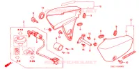 COUVERCLES LATERAUX pour Honda MAGNA 50 de 2004